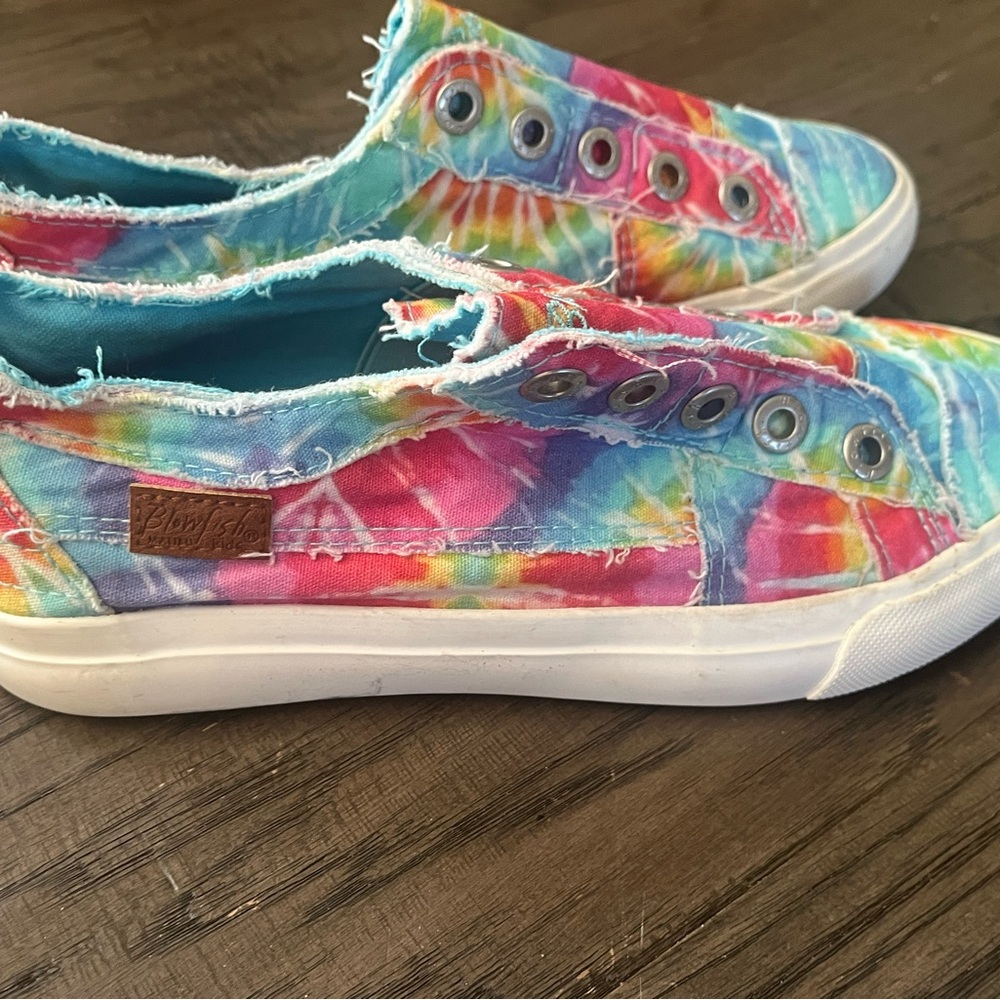 Girls’ Tie-Dye Slip-On Canvas Sneakers - Rainbow - Picture 2 of 9